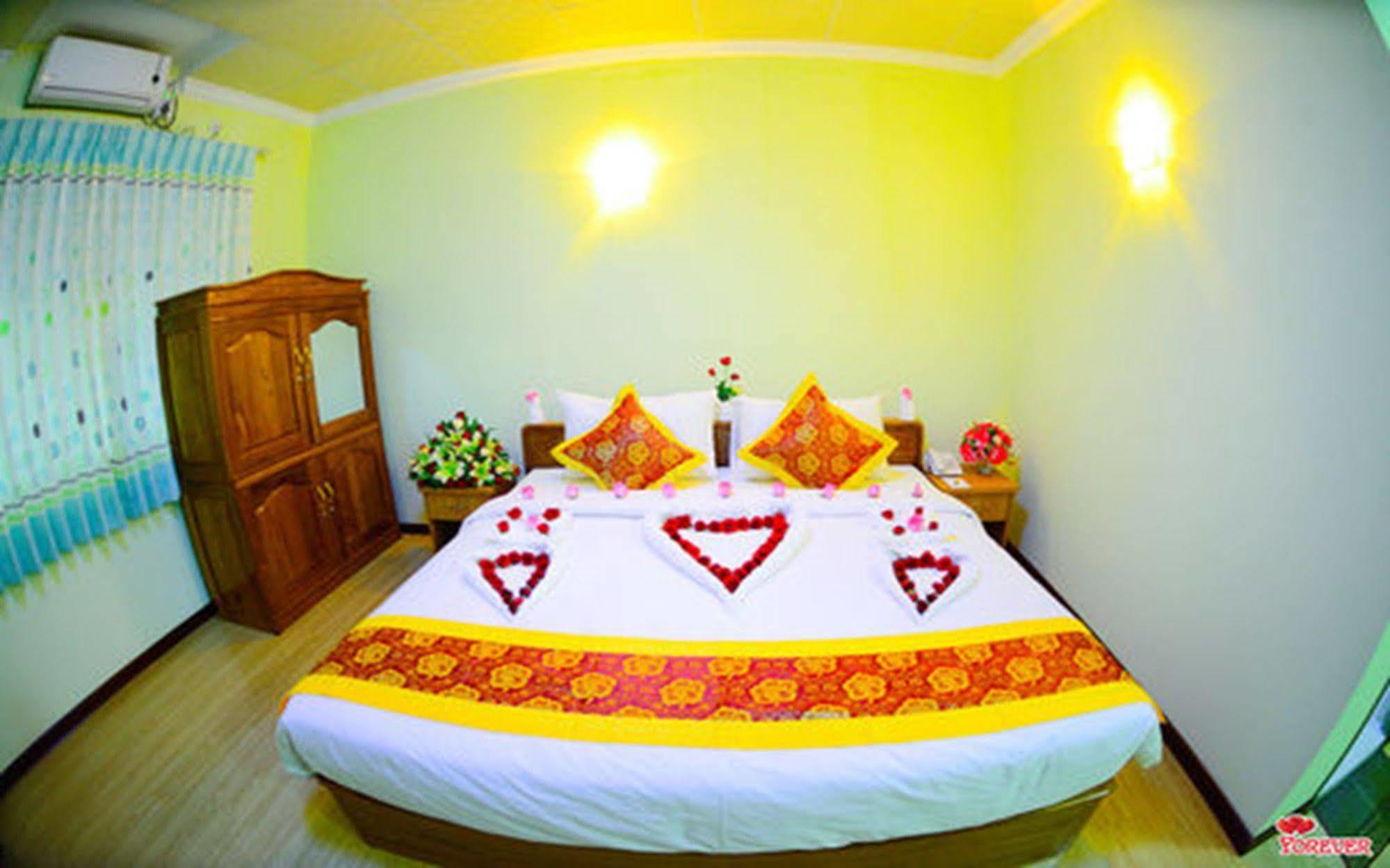 Vega Star Hotel Gyogon Екстериор снимка