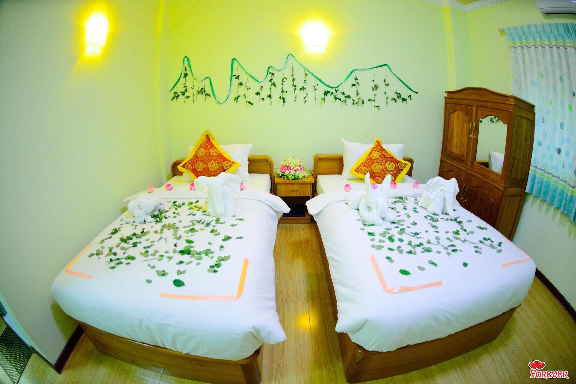 Vega Star Hotel Gyogon Екстериор снимка